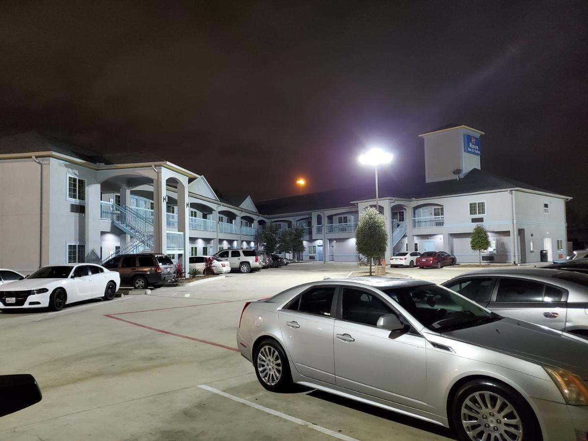 Haven Inn & Suites Willowbrook (Adults Only) Houston Exteriér fotografie